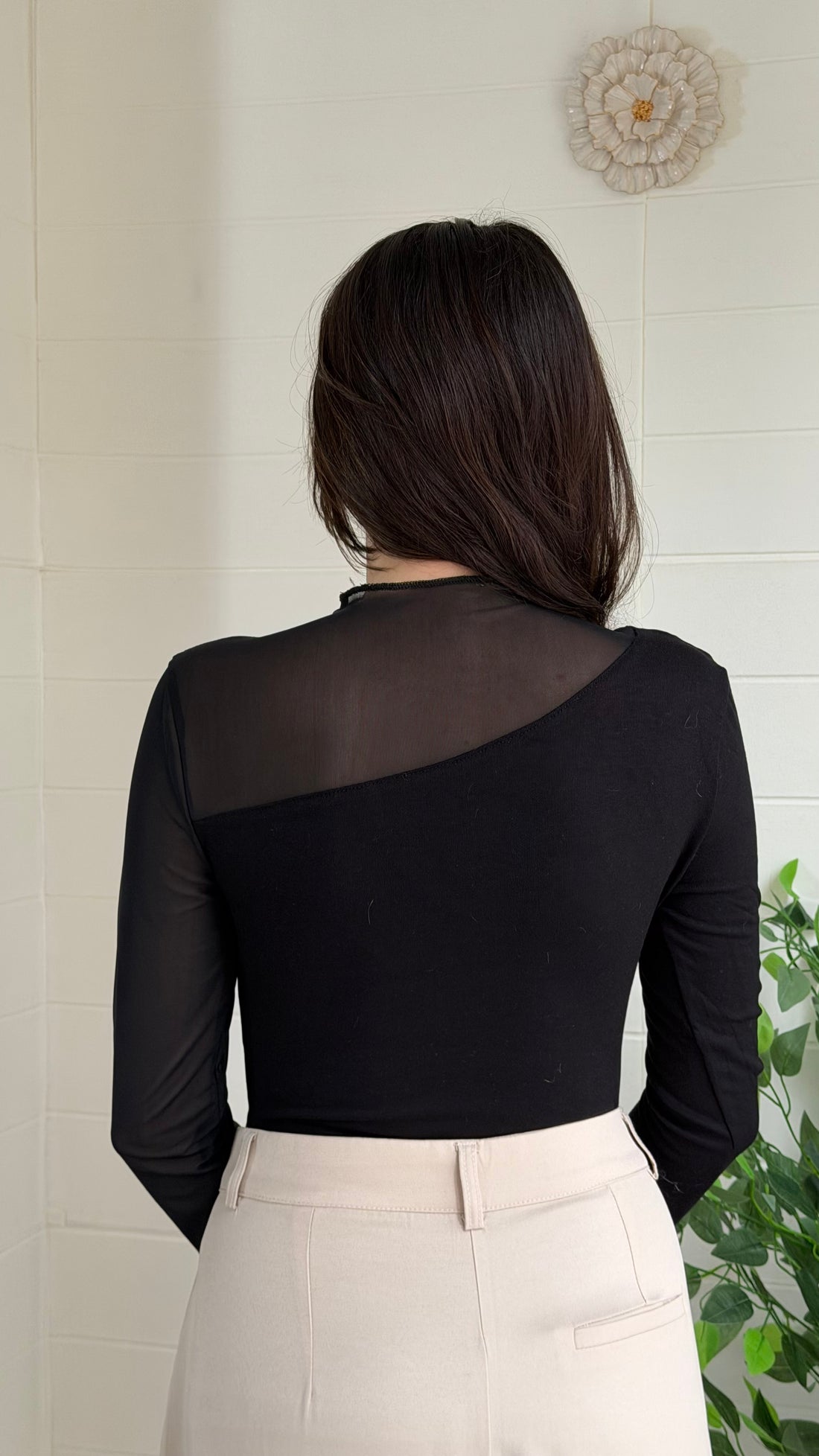 Ribana Dik Yaka Tül Detaylı Bluz