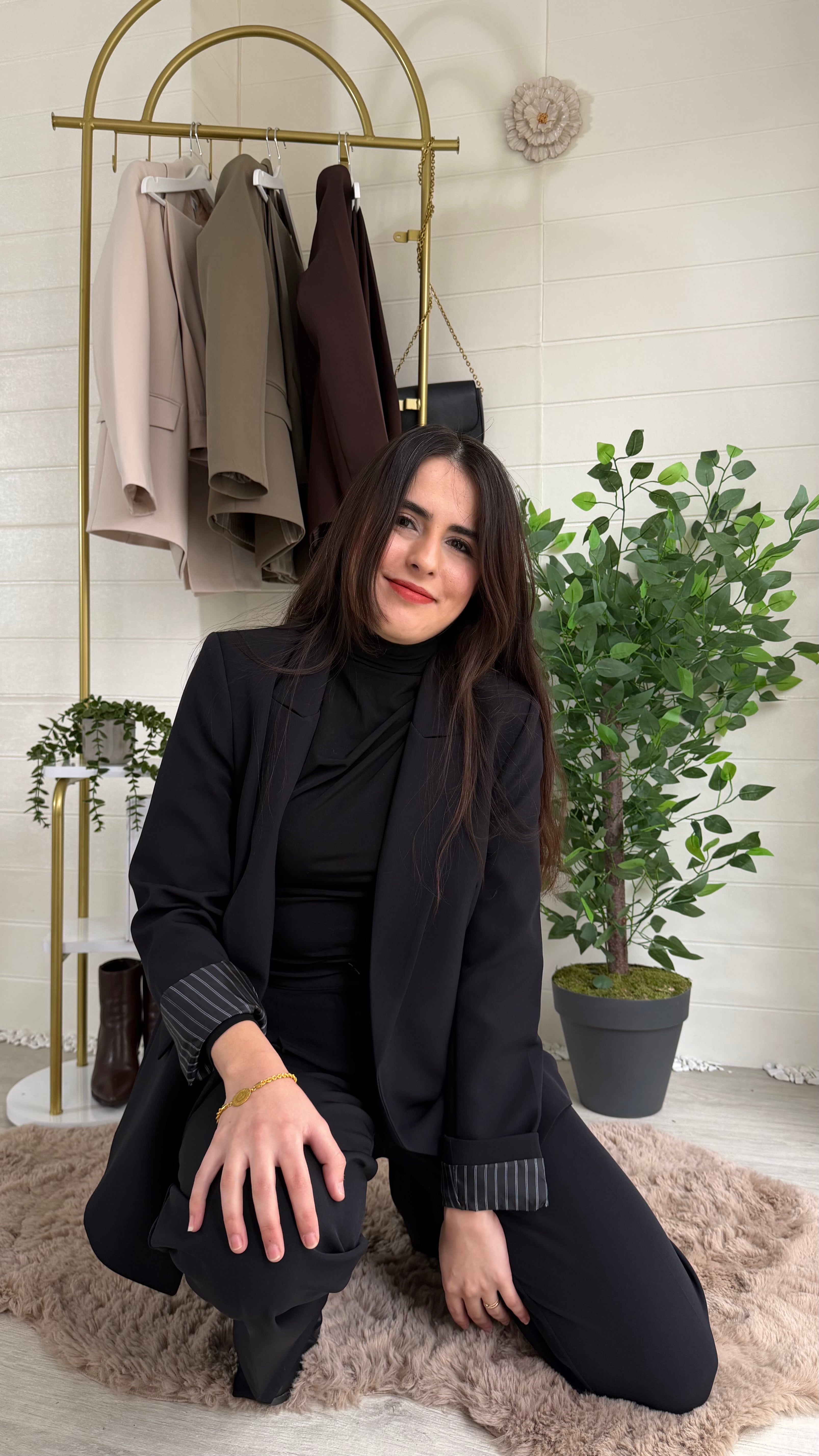 Çizgili Astarlı Blazer Ceket & Pileli Palazzo Pantolon Takım / Siyah