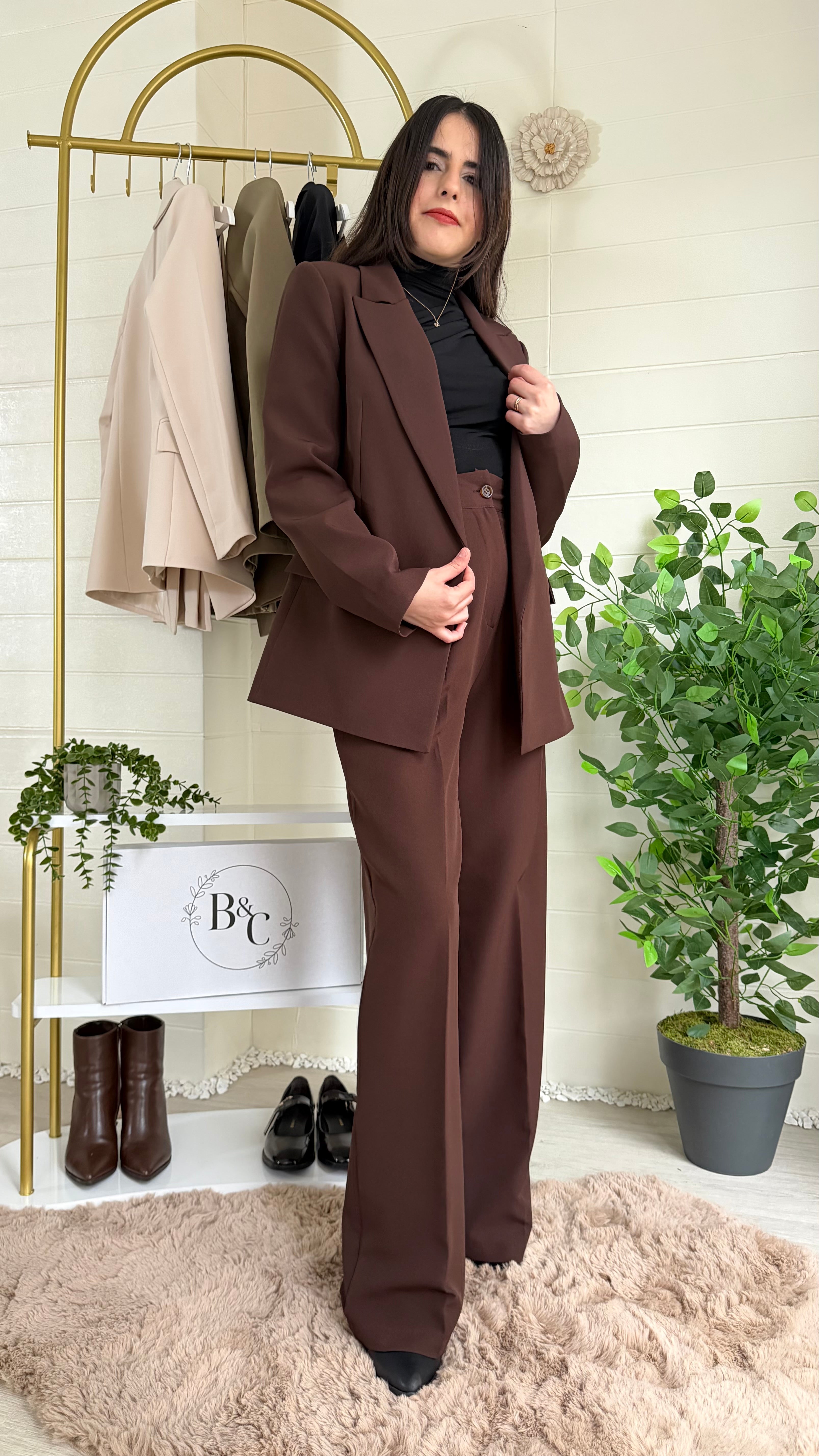 Çizgili Astarlı Blazer Ceket & Pileli Palazzo Pantolon Takım / Kahve