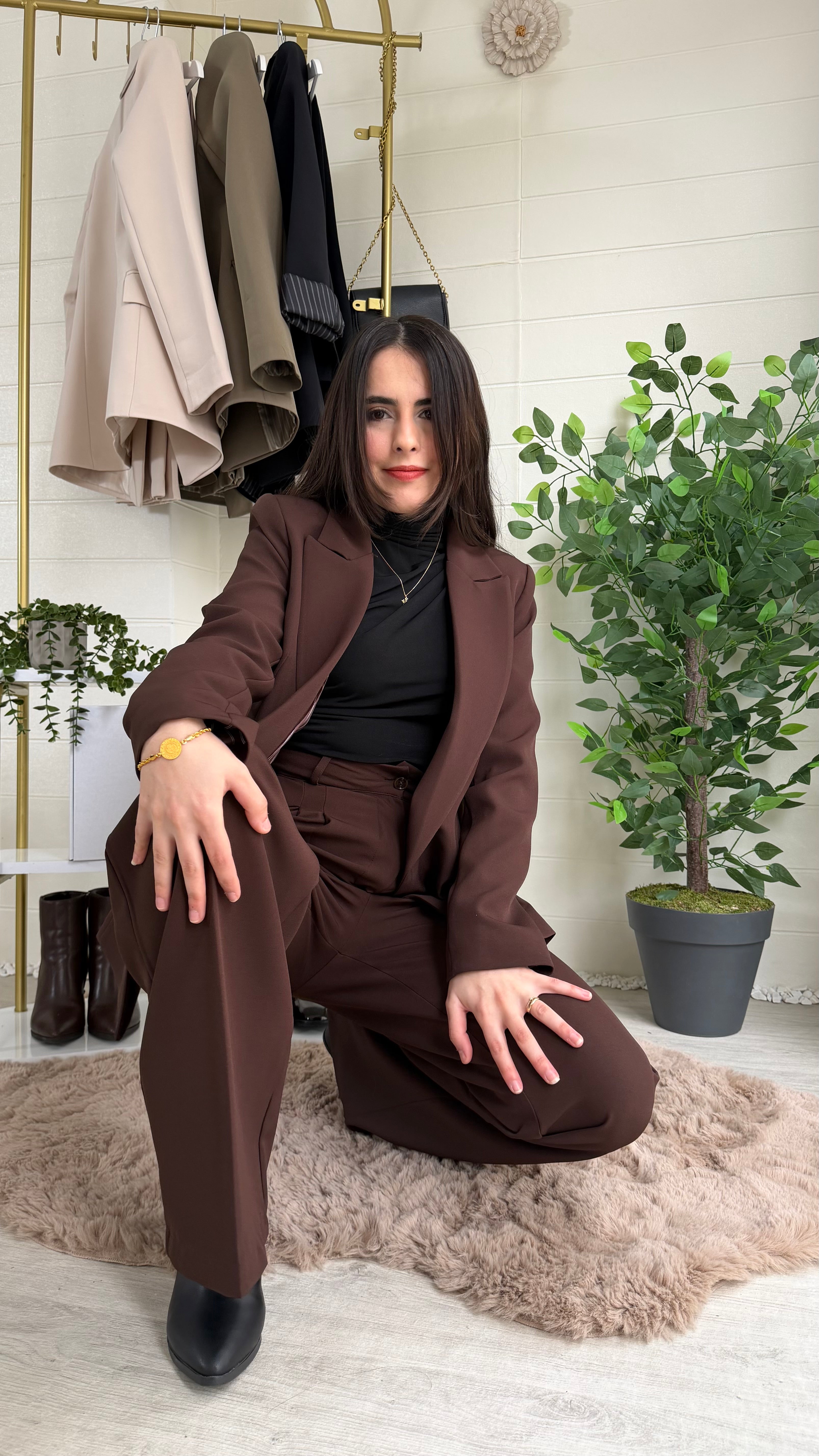 Çizgili Astarlı Blazer Ceket & Pileli Palazzo Pantolon Takım / Kahve