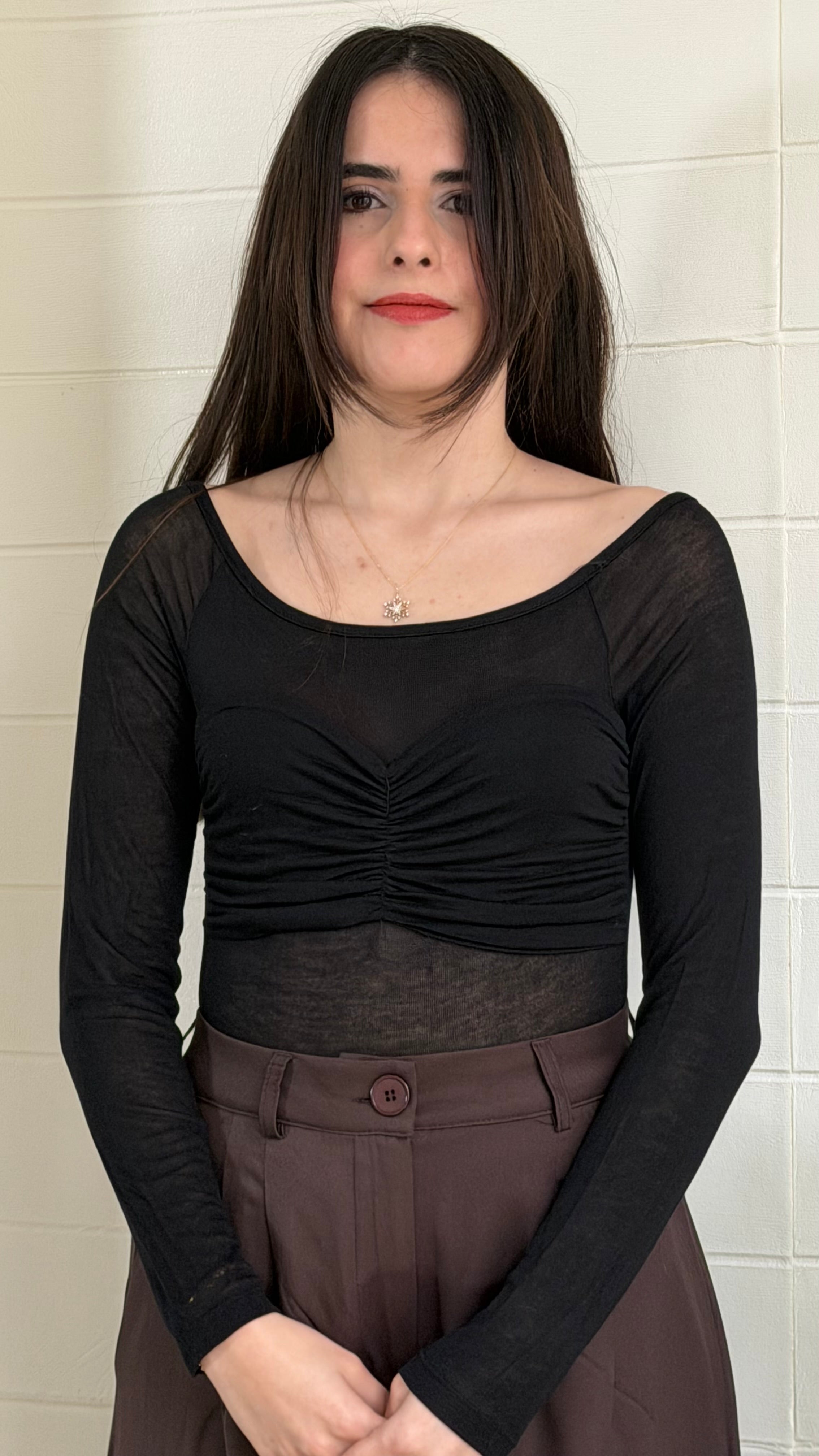 Göğsü Sütyen Transparan Bluz