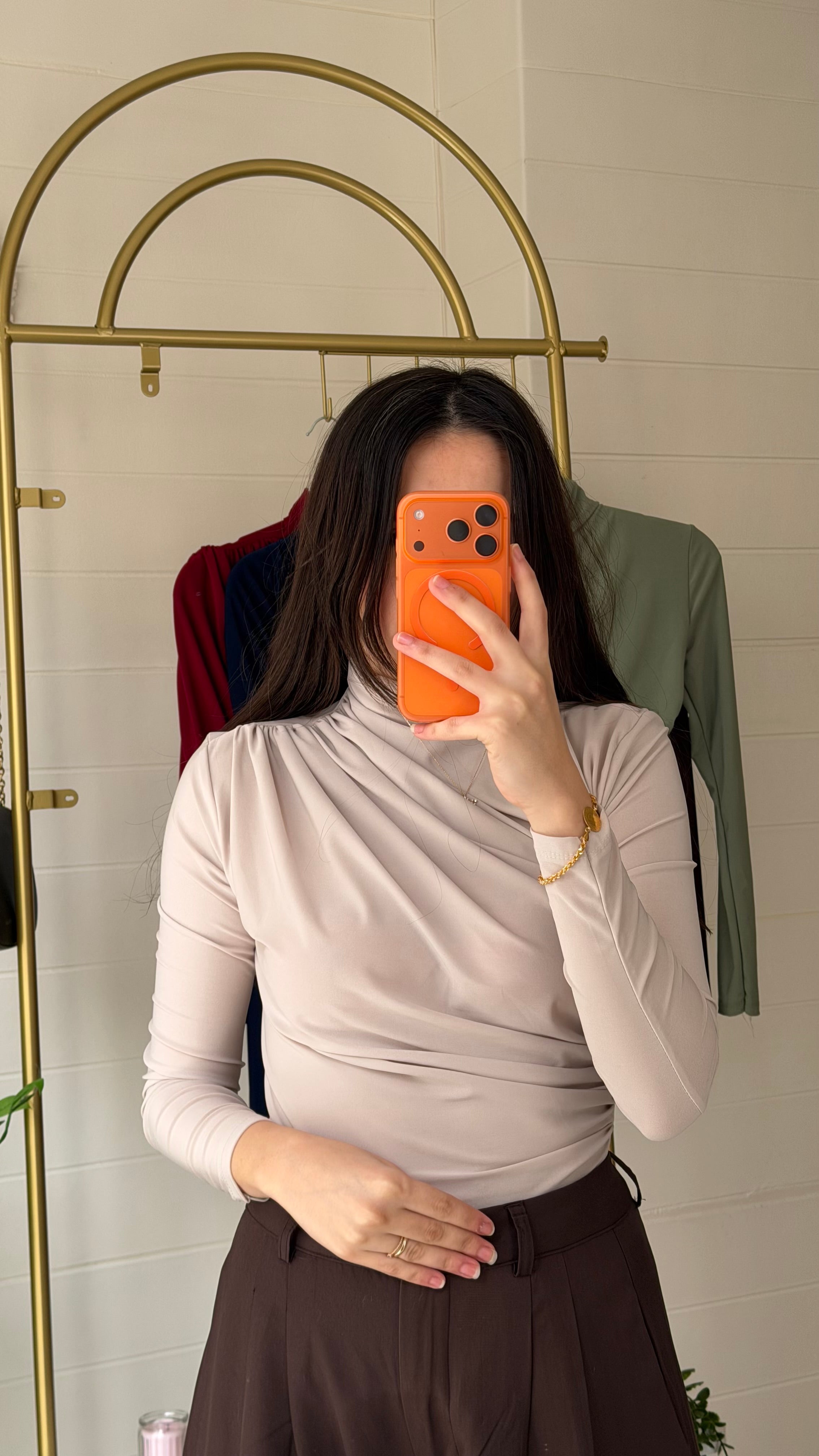 Omuz ve Bel Pile Bluz