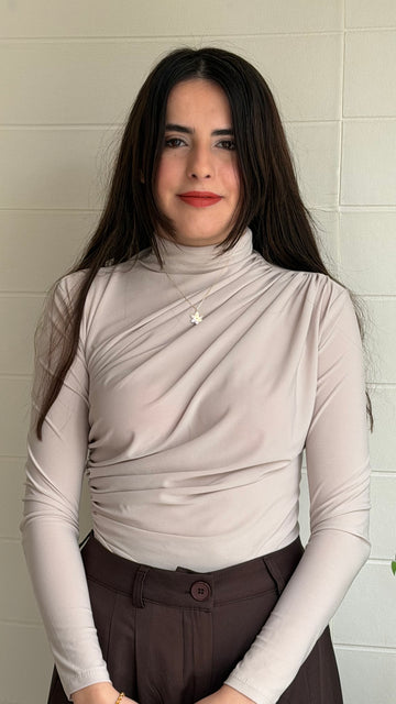 Omuz ve Bel Pile Bluz