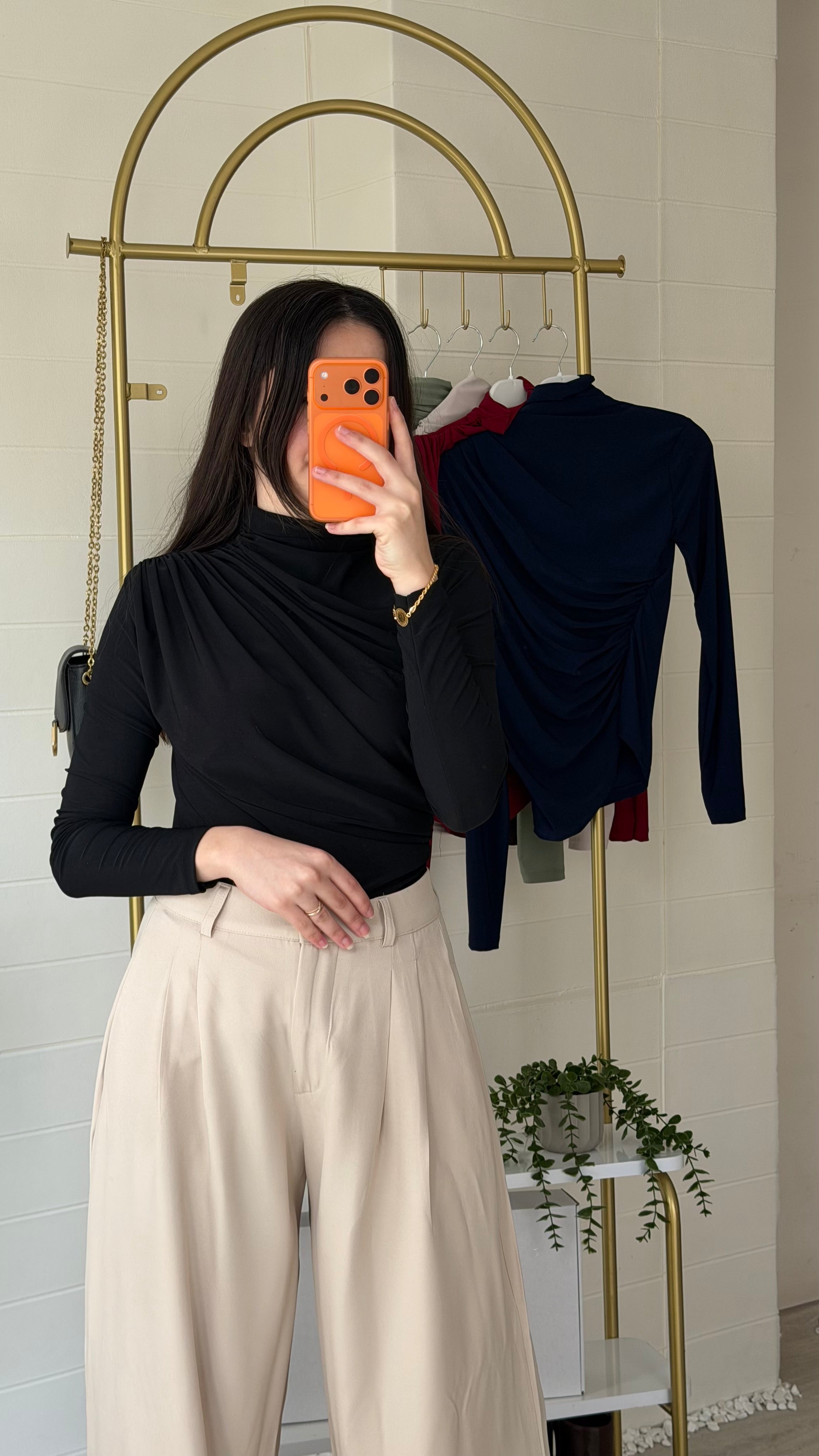 Omuz ve Bel Pile Bluz