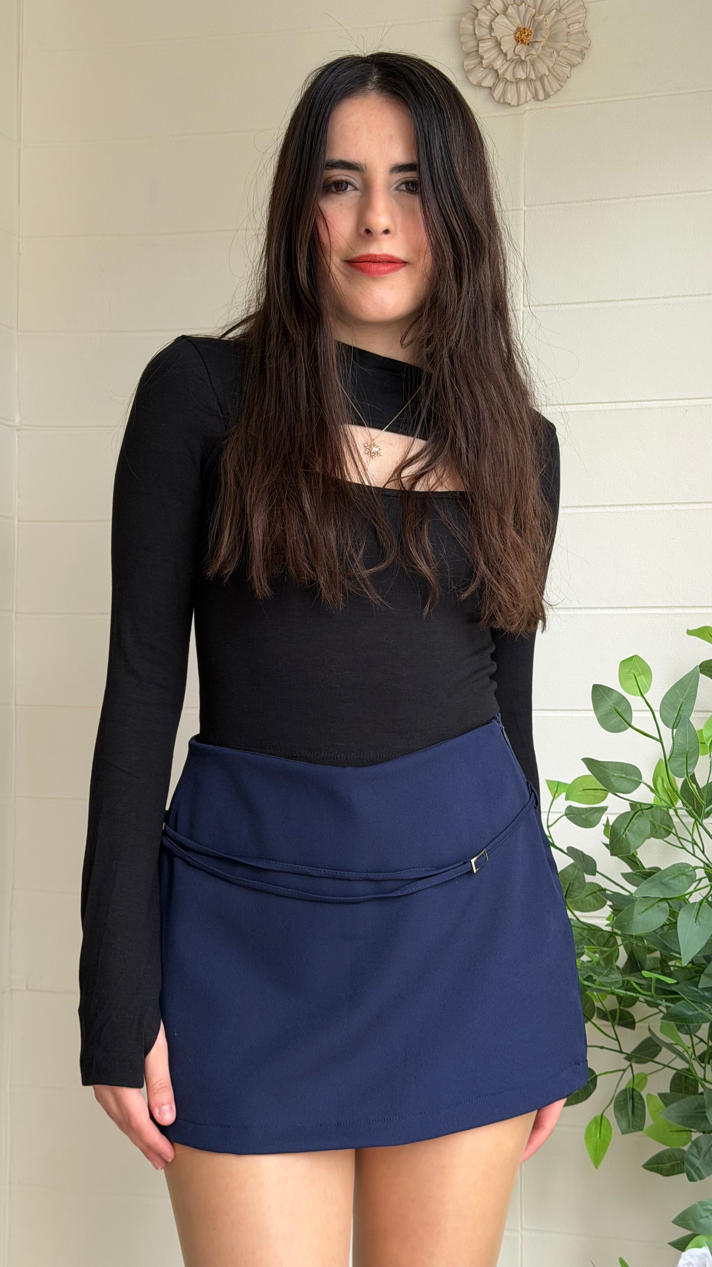 Kemer Detaylı Şort Etek