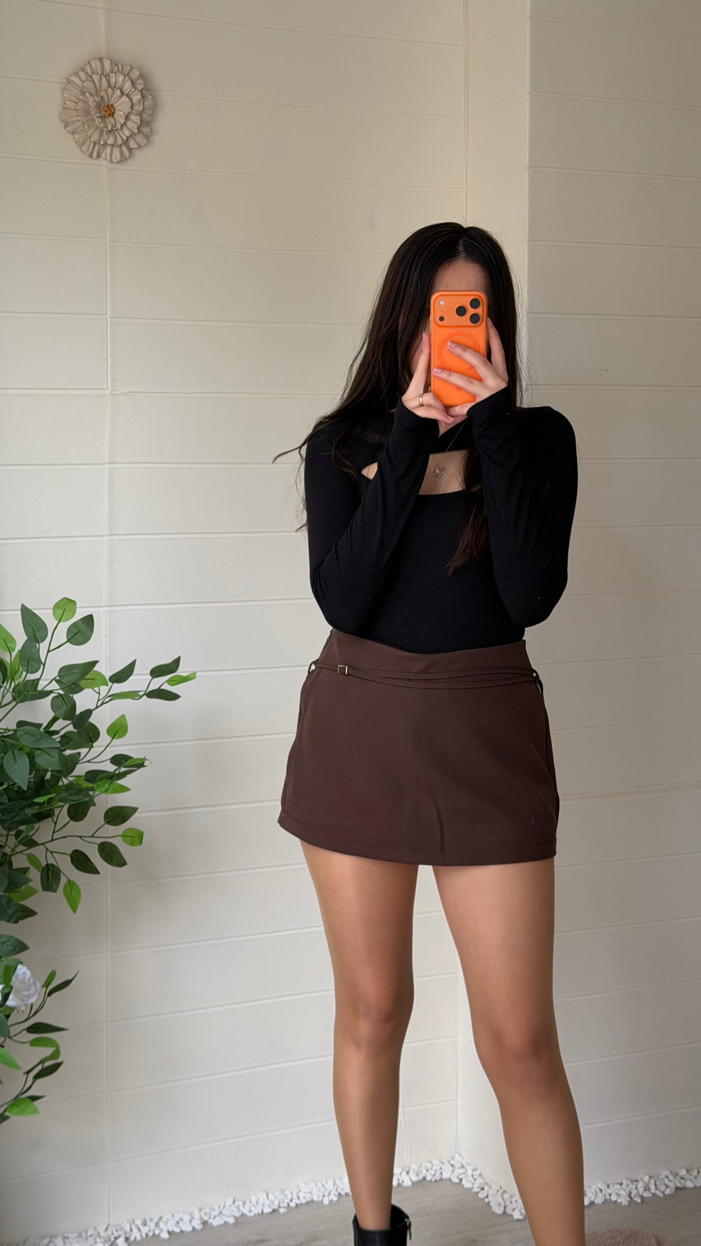 Kemer Detaylı Şort Etek