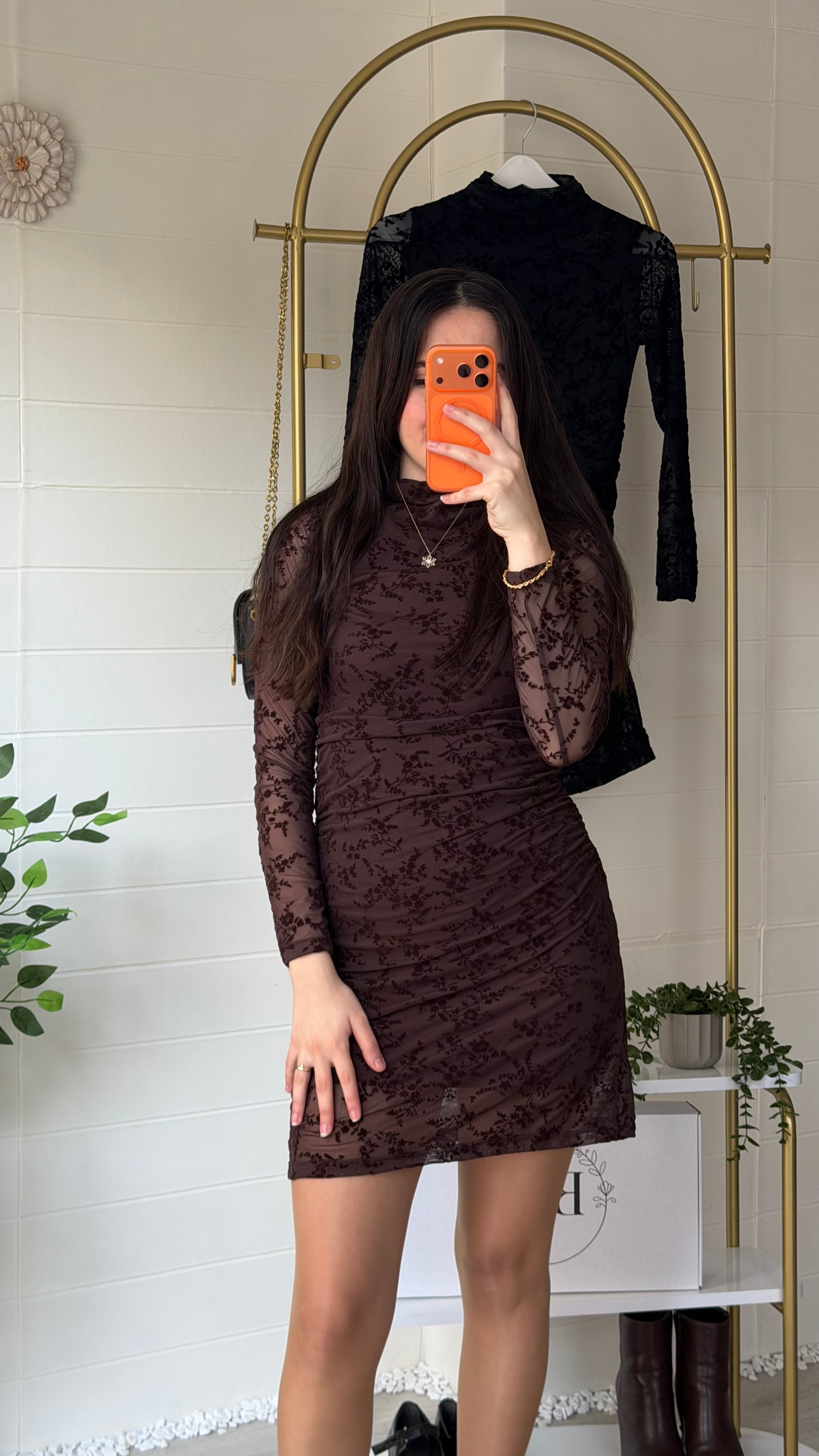 Çiçekli Mini Flok Baskı Elbise