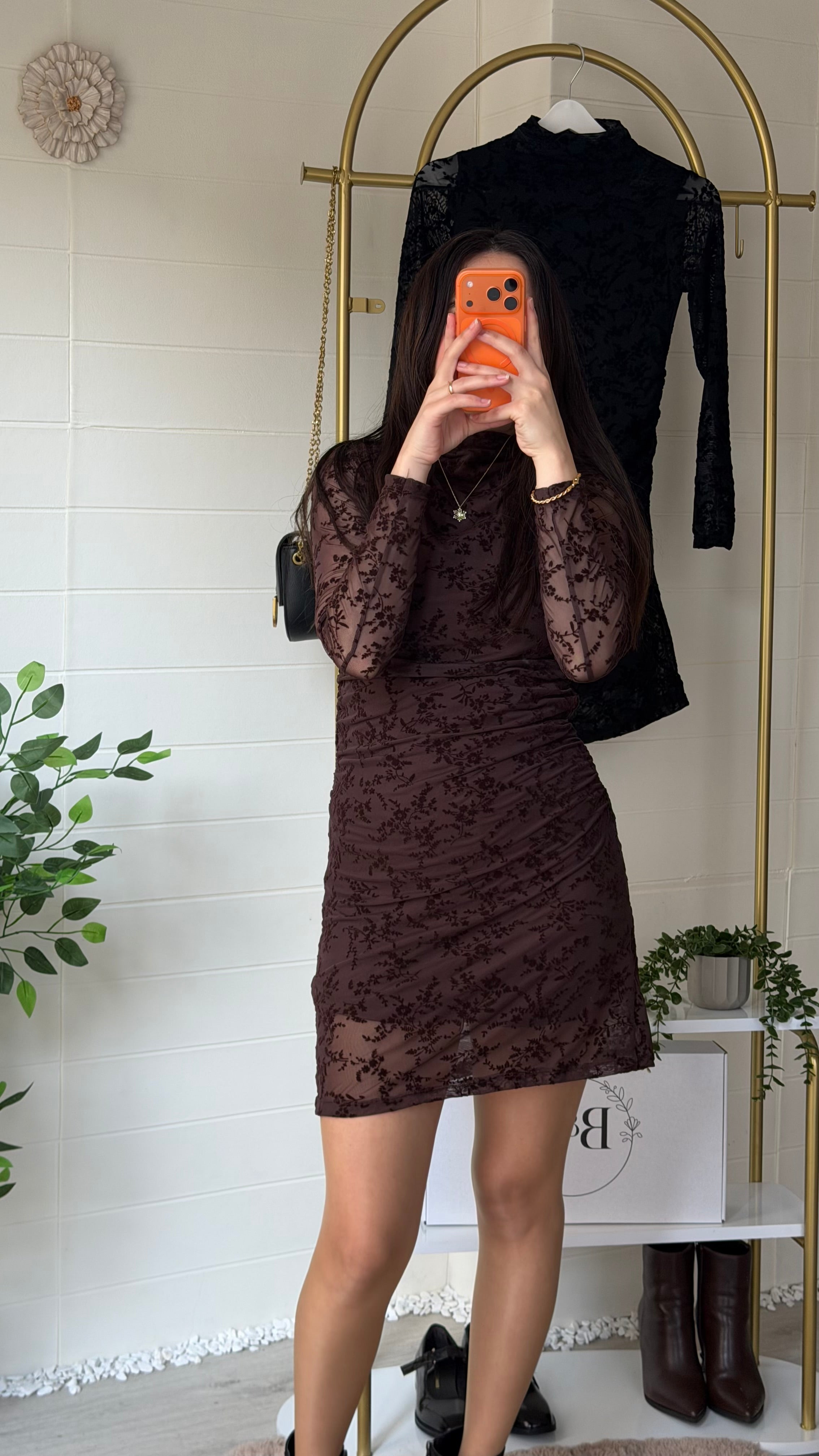 Çiçekli Mini Flok Baskı Elbise