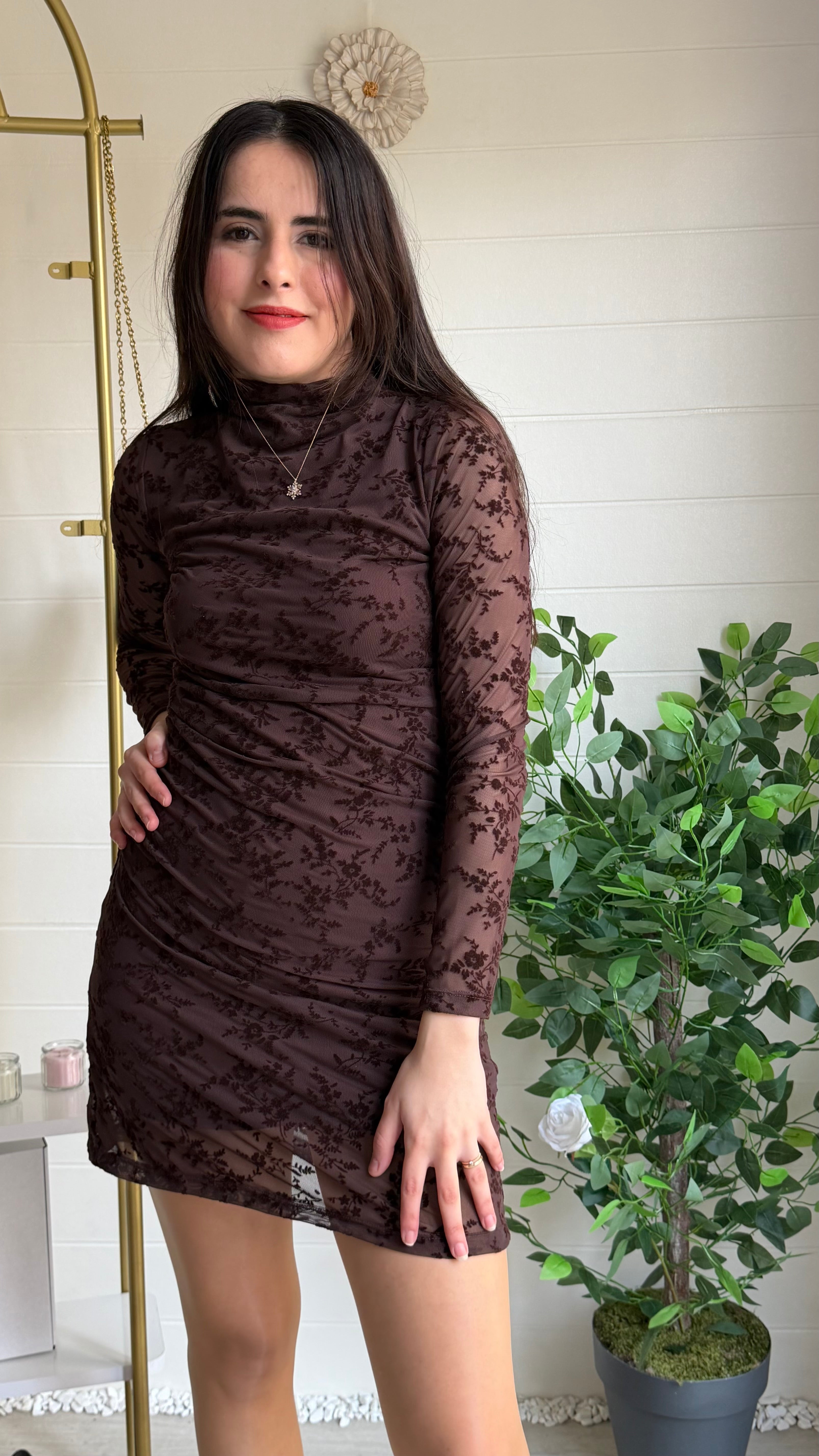 Çiçekli Mini Flok Baskı Elbise