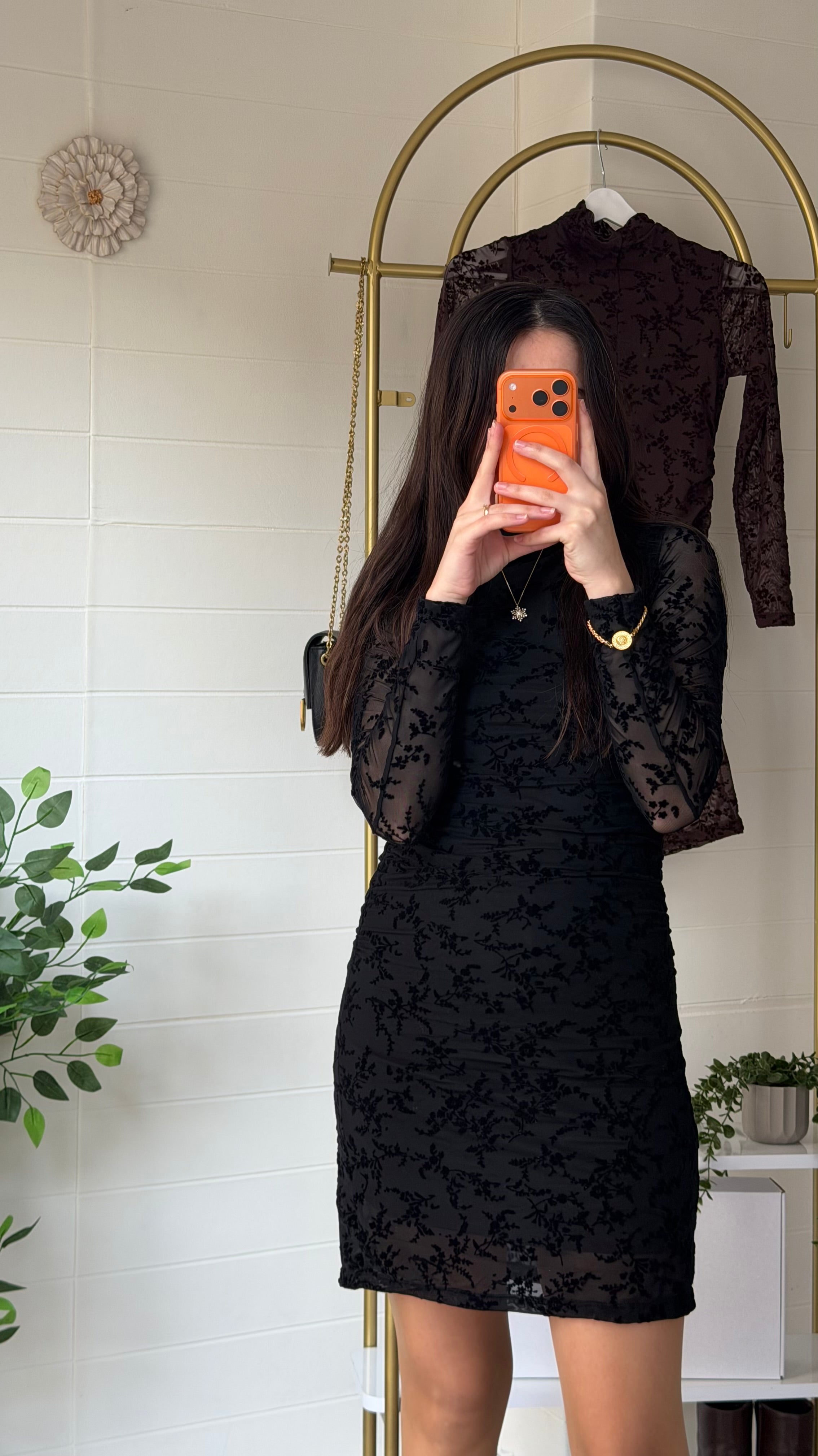 Çiçekli Mini Flok Baskı Elbise