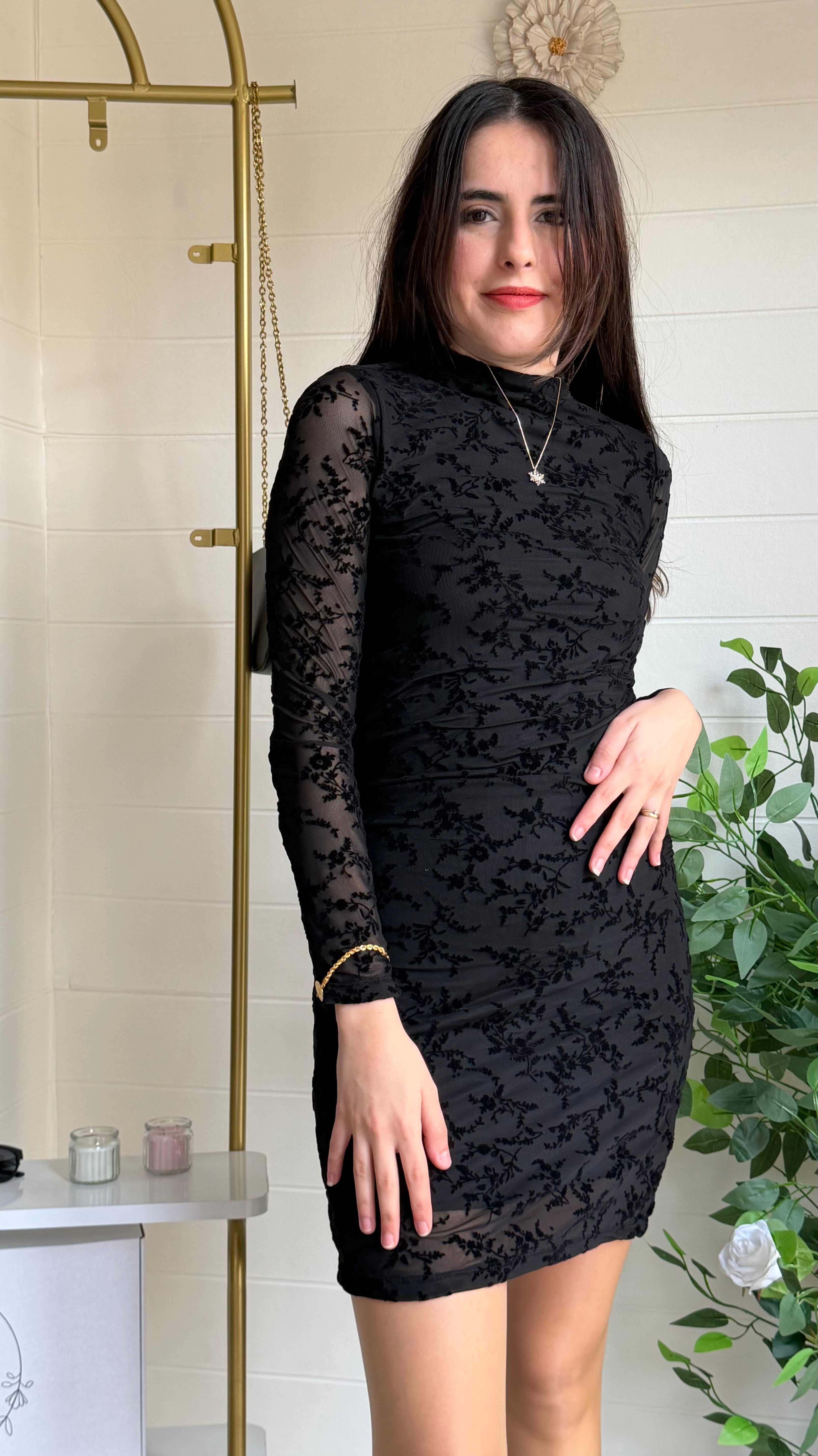 Çiçekli Mini Flok Baskı Elbise