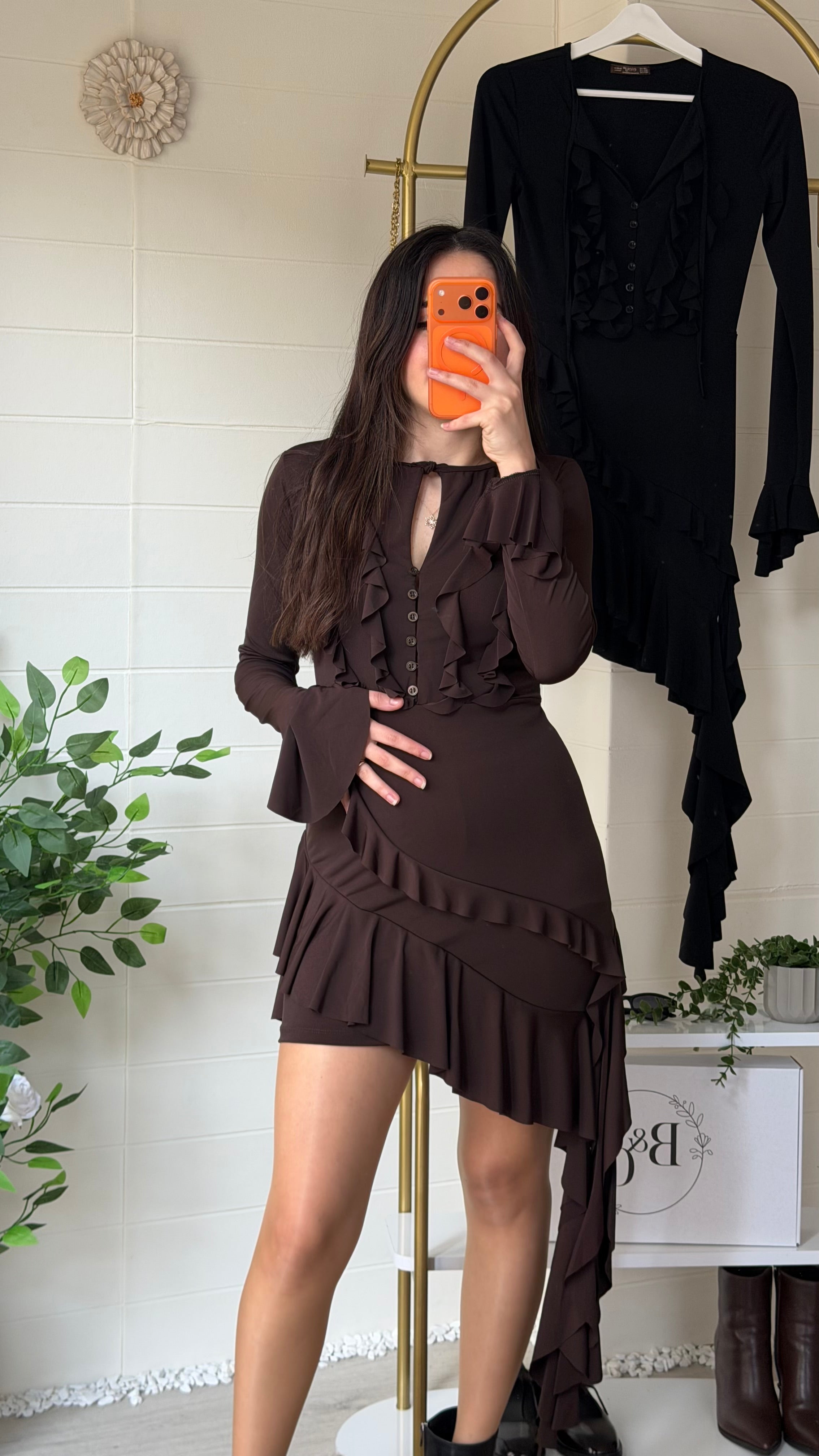 Fırfırlı Asimetrik Elbise