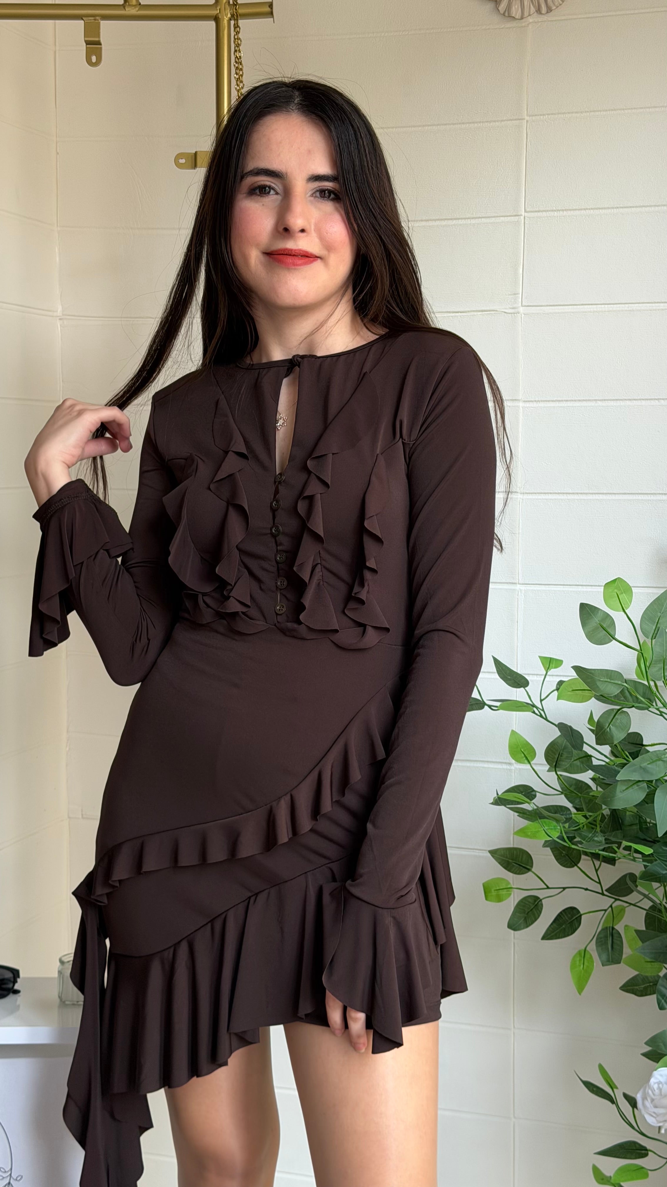 Fırfırlı Asimetrik Elbise