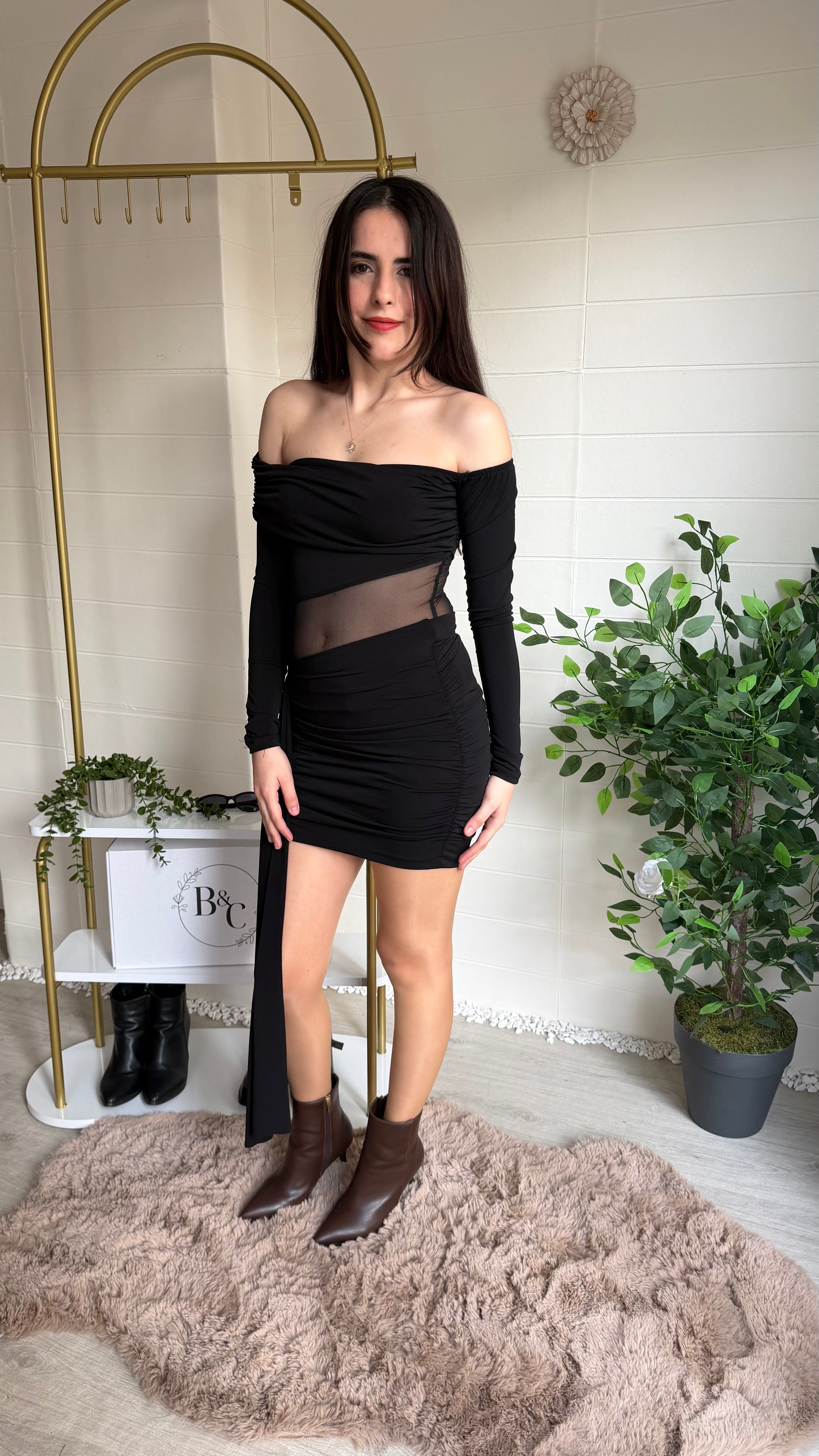 Bel Detay Madonna Takım