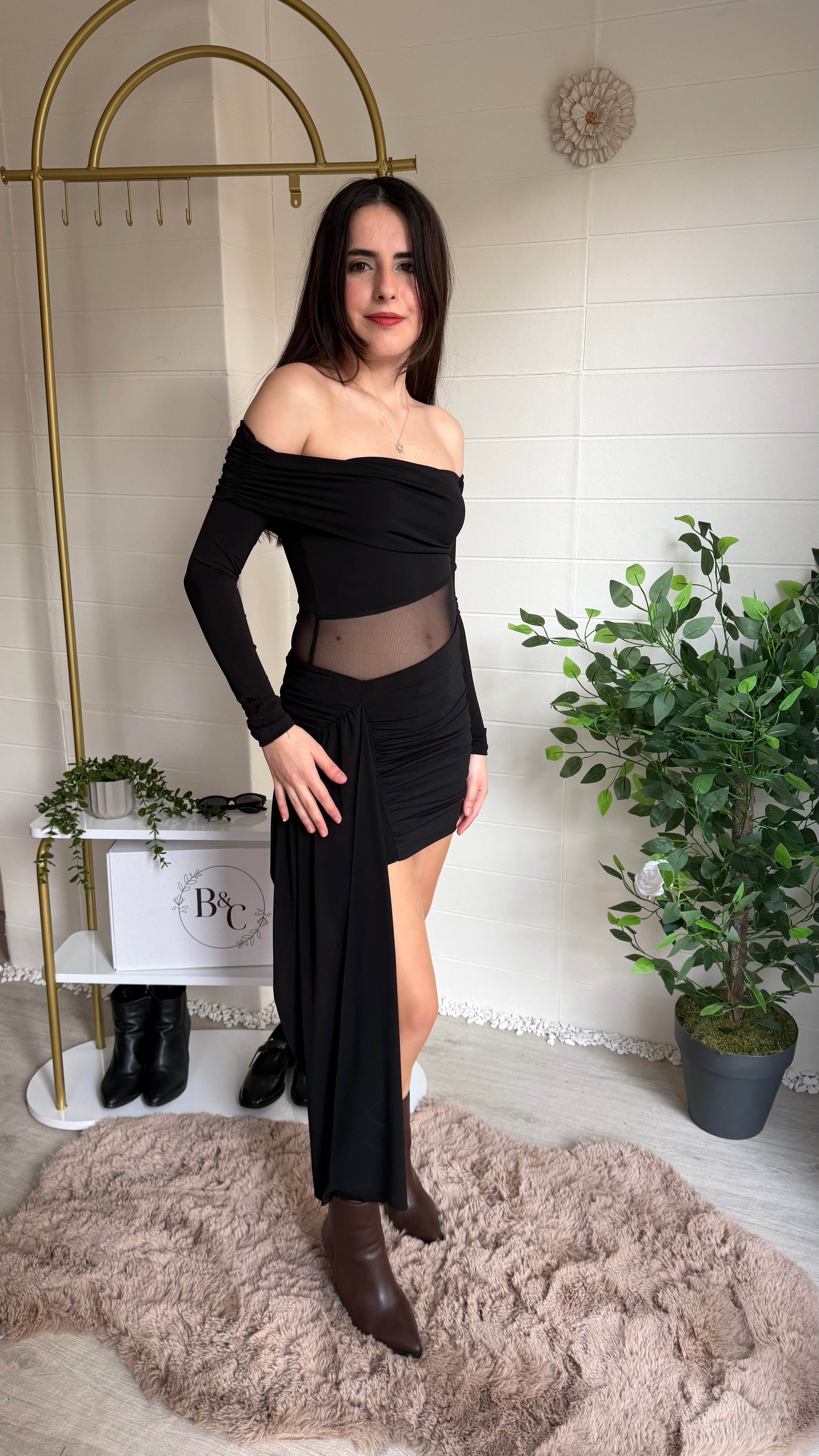 Bel Detay Madonna Takım