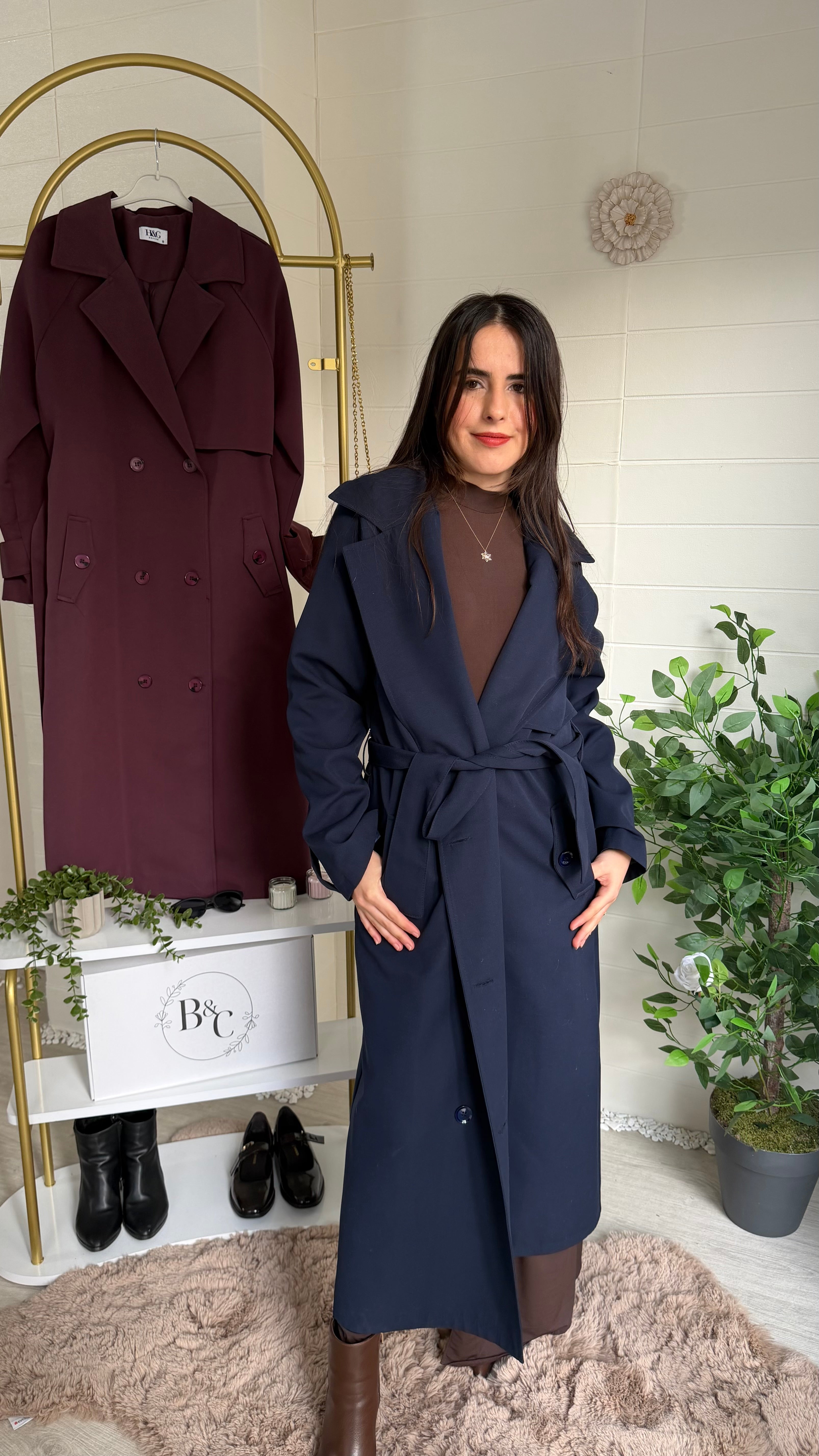 Uzun Düğmeli Sırtı Pelerin Trençkot